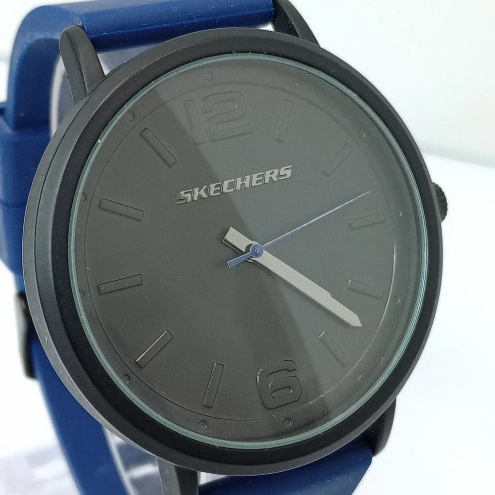 Skechers SR5122W Men 46mm Black & Blue Silicone Watch Japan Movement New Battery